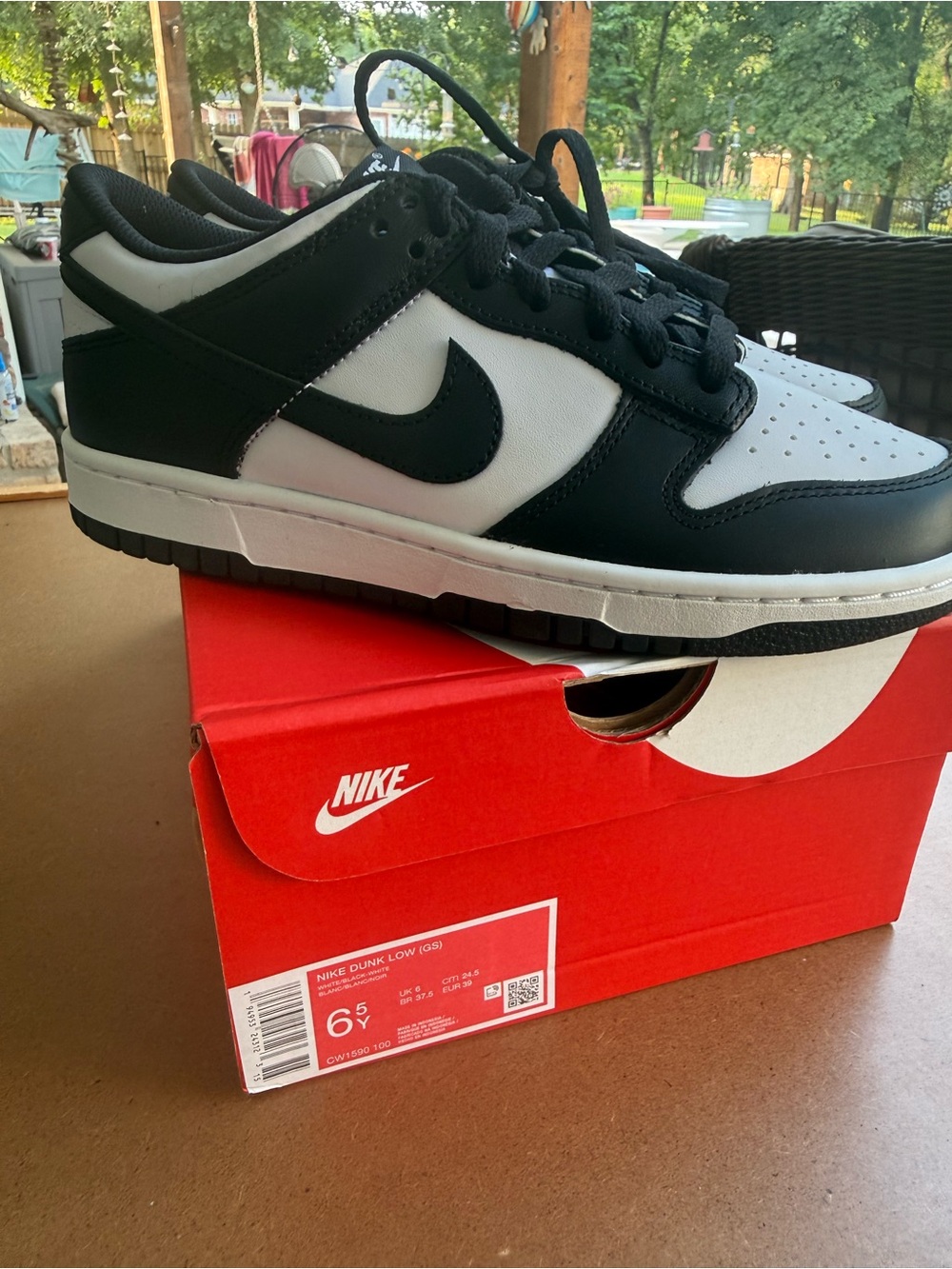 NWT Nike Dunk Low Black White Sneakers Size 6.5 Youth 8 women’s